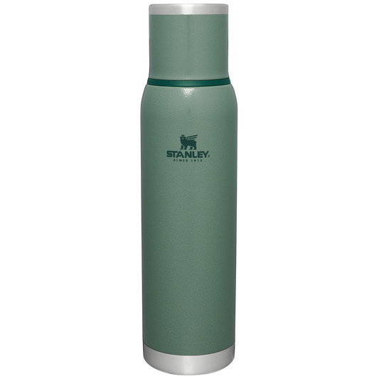 Stanley 1.4 QT Adventure To Go Bottle with Insulated lid in Hammertone Green