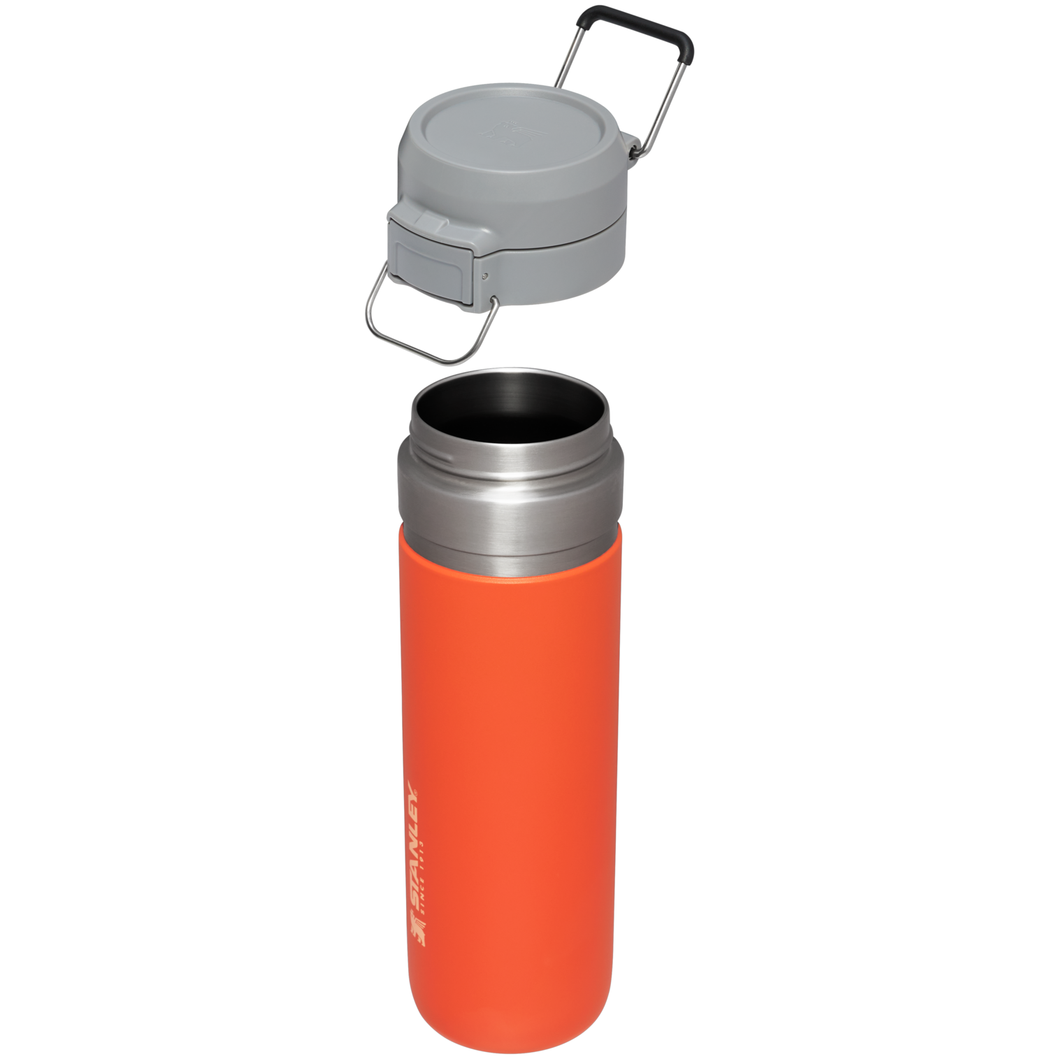 Stanley 24 oz Click Flip Leakproof Bottle in Tigerlily