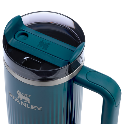Stanley 30 OZ Quencher Fluted Insulate Tumbler In Marina Blue