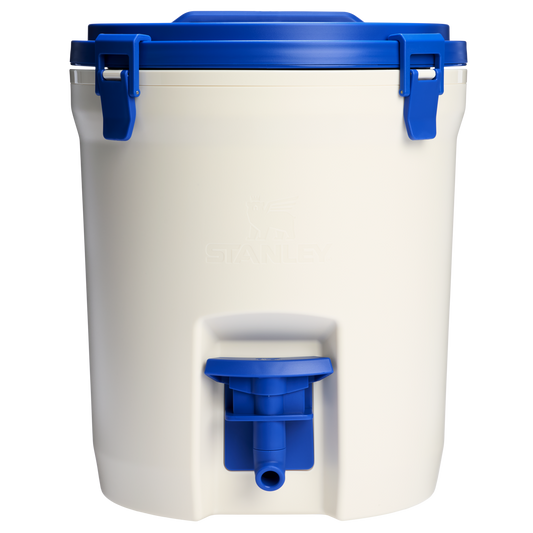 Stanley 2 Galloon Fast Flow Water Jug In Cream Royal From The Oasis Collection