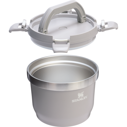 Stanley Fresh-To-Table 3 qt Leakproof Crock in Ash Grey with sealed lid and side latches
