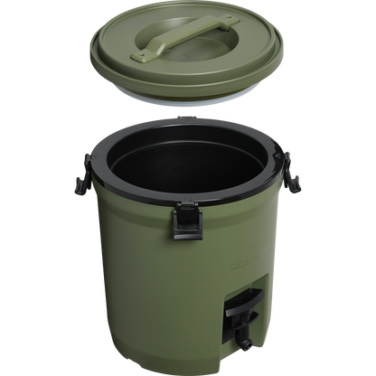 Stanley Fast-Flow Water Jug 2 Galloon In Dried Pine Green