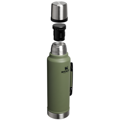 Stanley Legendary Classic Vacuum Bottle 1.5 QT In Dried Pine Green