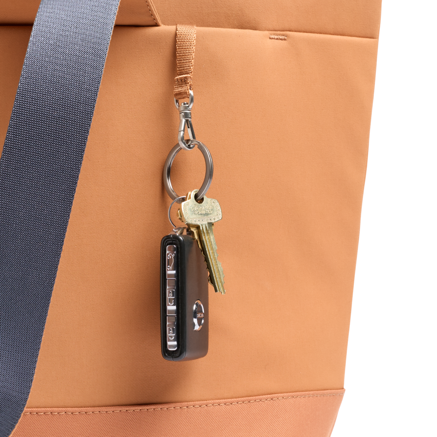 The Standby Tote  | 21.8 QT